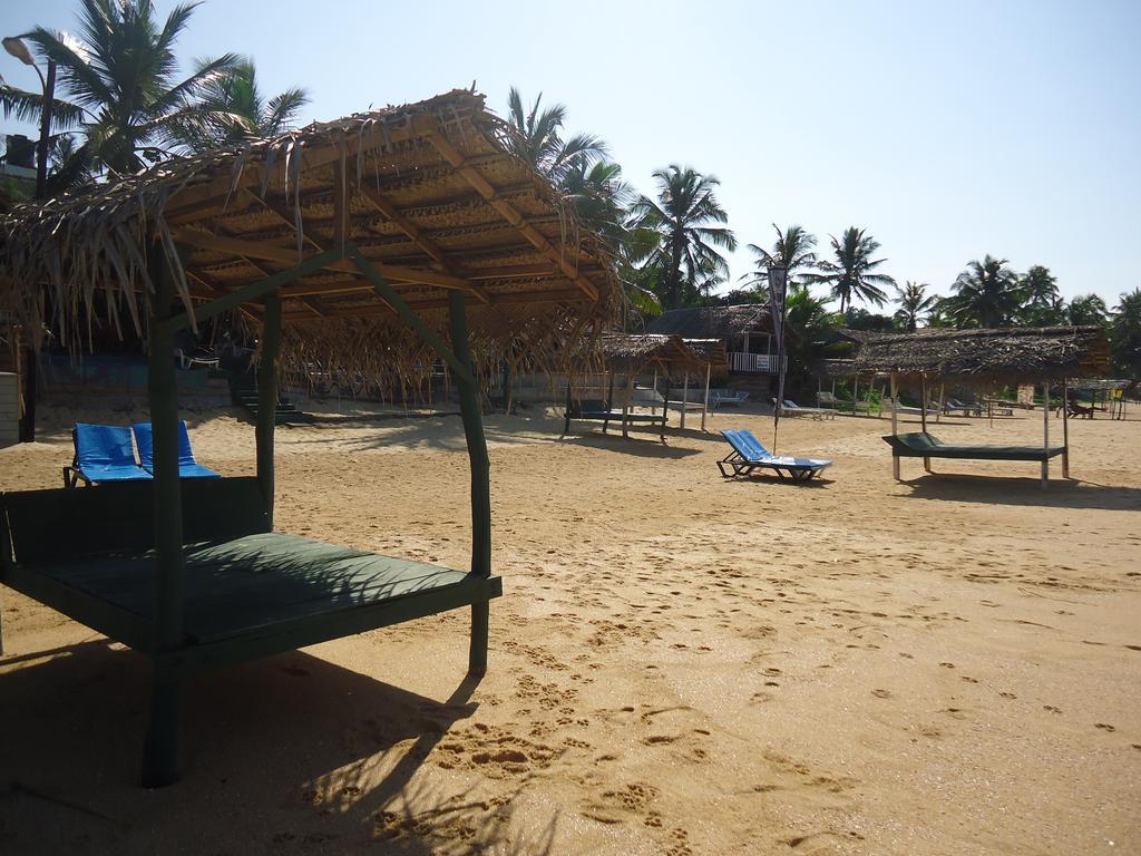Whitepearl Beach ヒッカドゥワ エクステリア 写真