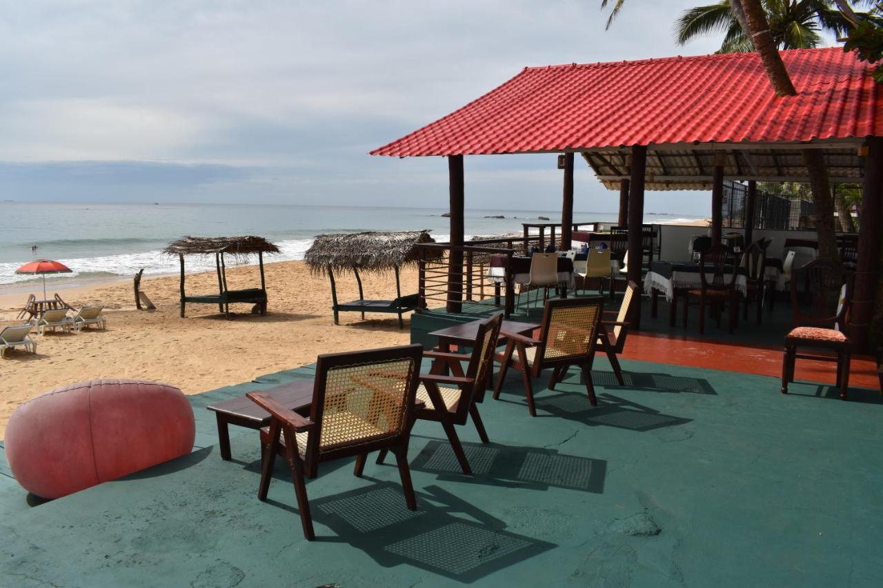 Whitepearl Beach ヒッカドゥワ エクステリア 写真